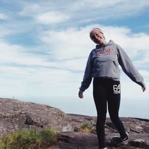 Meet your Posher, Adrianna